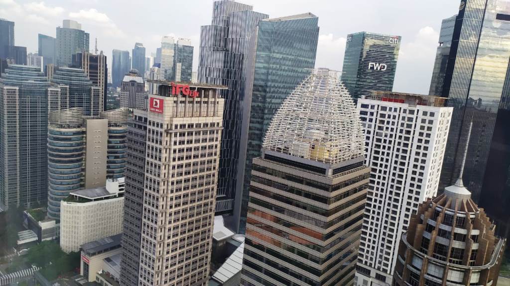 Gedung pencakar langit, perkantoran jakarta