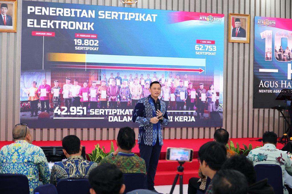 100 Hari Kerja